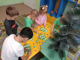 День рождения Елочки День рождения Елочки.